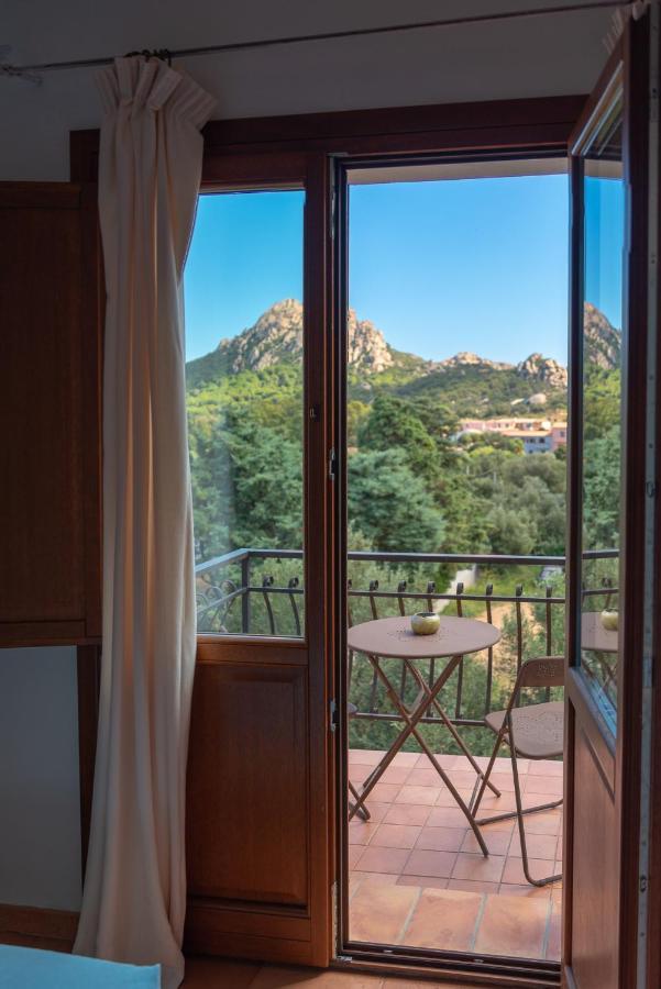 Boutique Hotel Sant'Andrea & Relais San Pantaleo Exterior photo